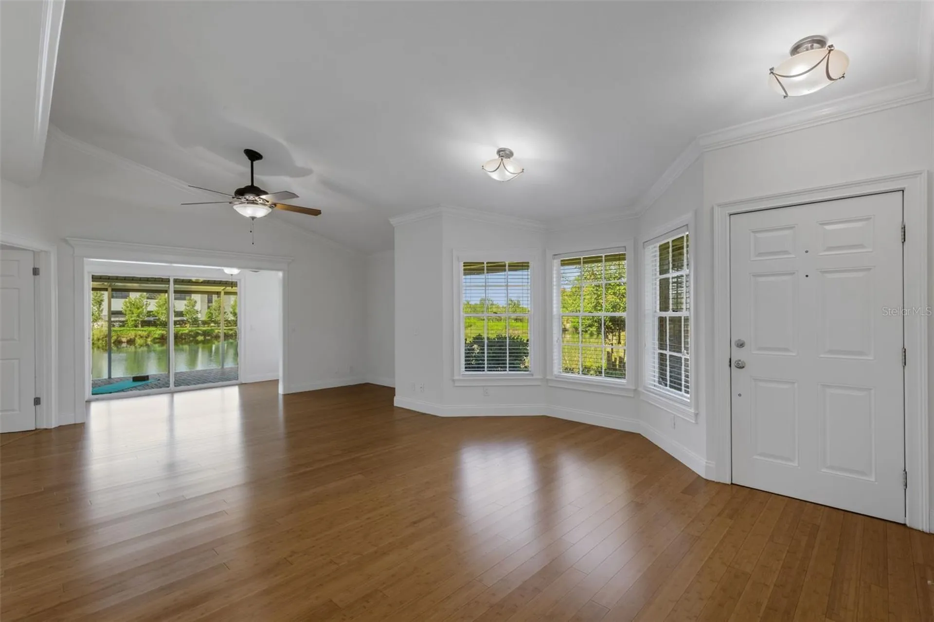 1154 Waterfall Lane Lakeland FL 33803