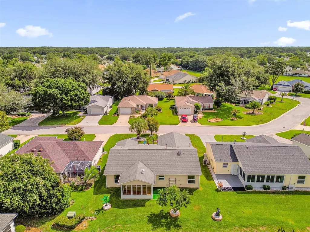 17648 SE 93rd Butler Court The Villages FL 32162