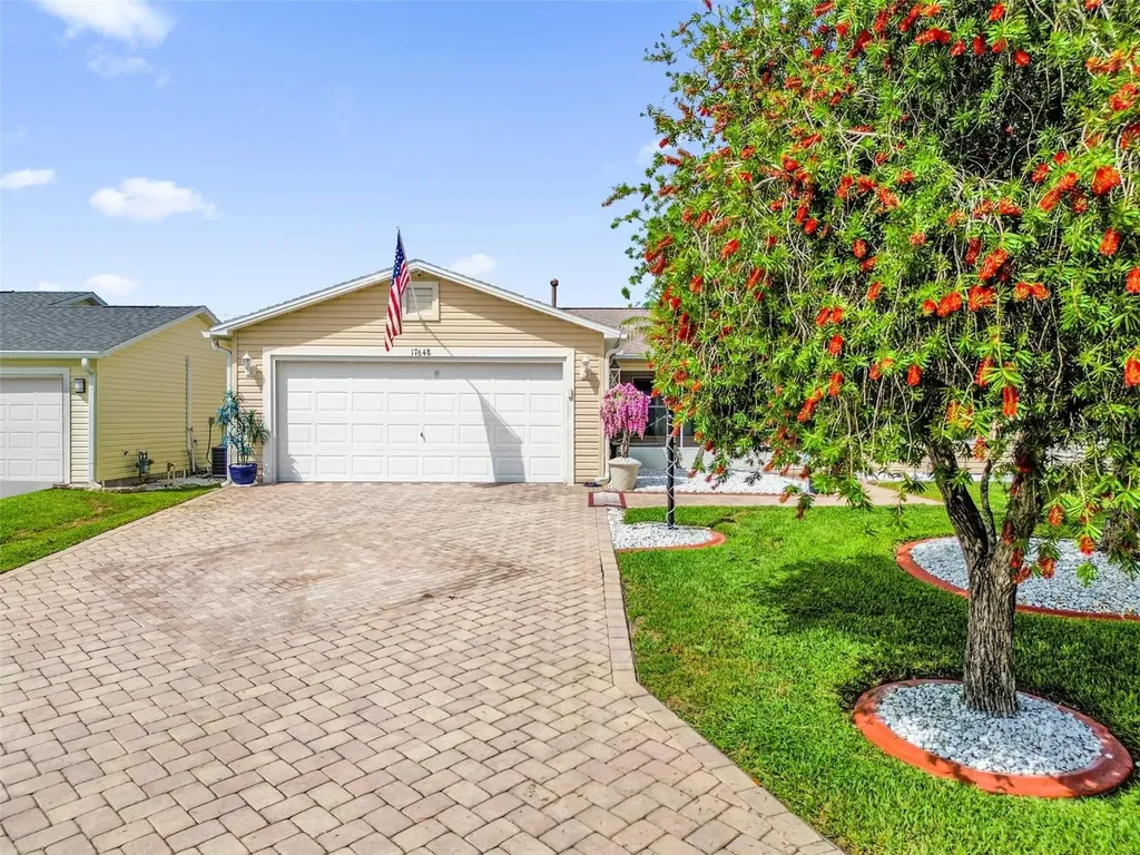 17648 SE 93rd Butler Court The Villages FL 32162