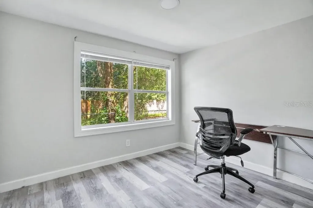 2012 E Harding Street Orlando FL 32806