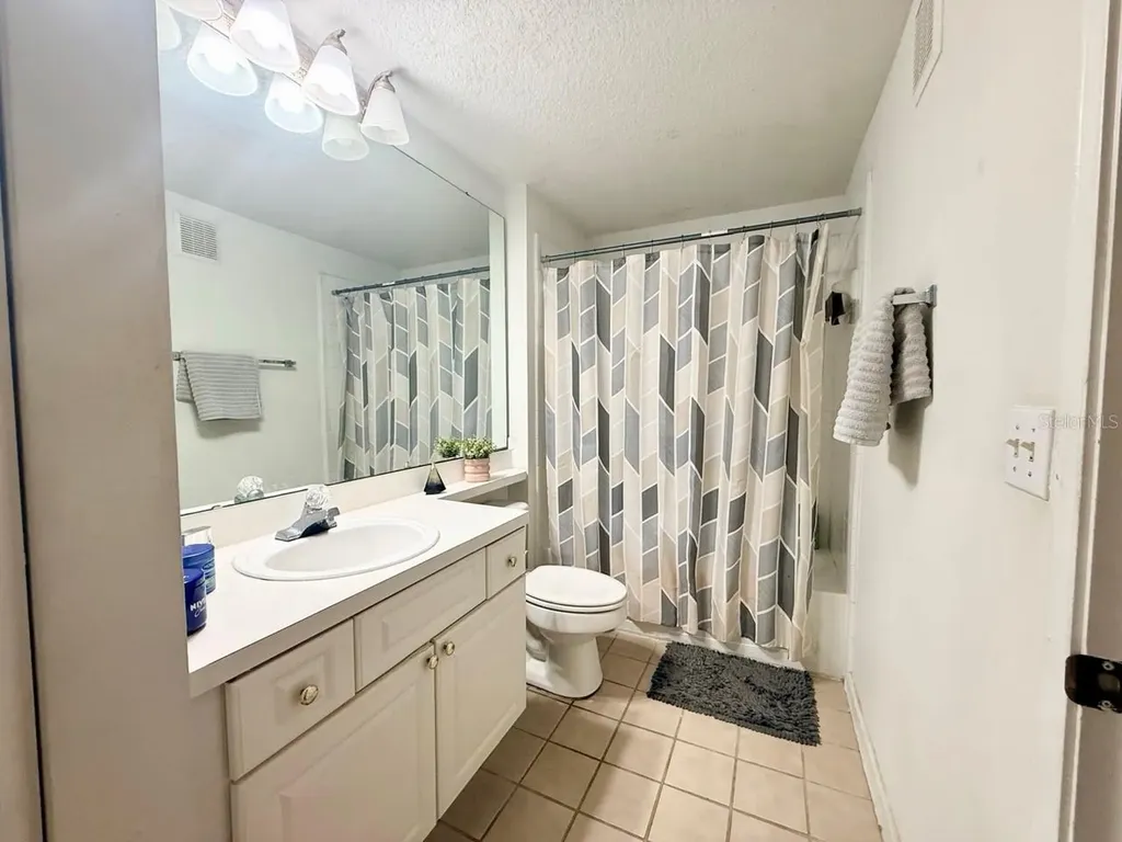 14304 Fredricksburg Drive Orlando FL 32837