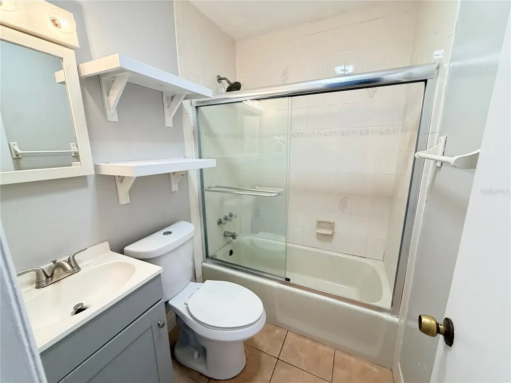 3842 Hawkeye Circle Sarasota FL 34232