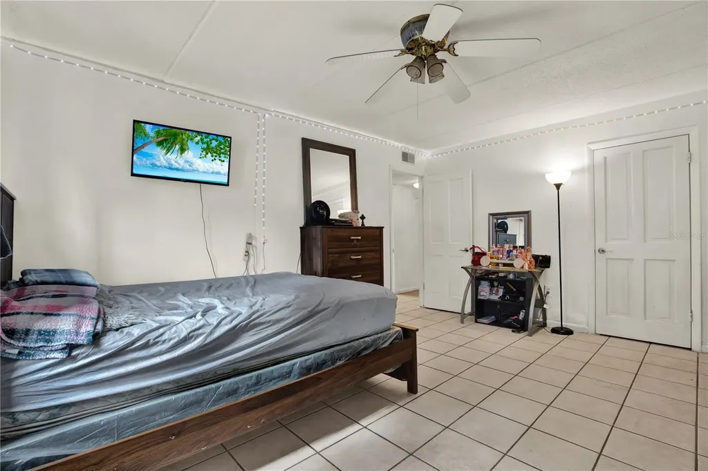 4701 Christa Court Tampa FL 33614