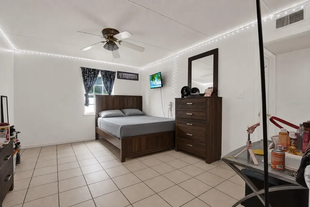 4701 Christa Court Tampa FL 33614