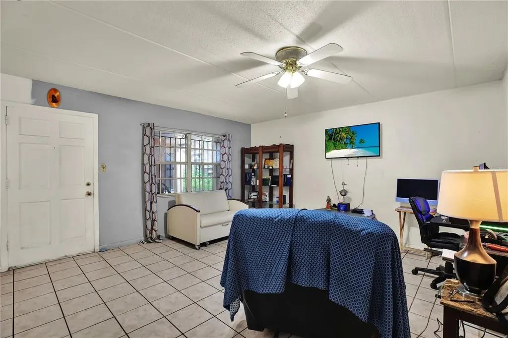 4701 Christa Court Tampa FL 33614