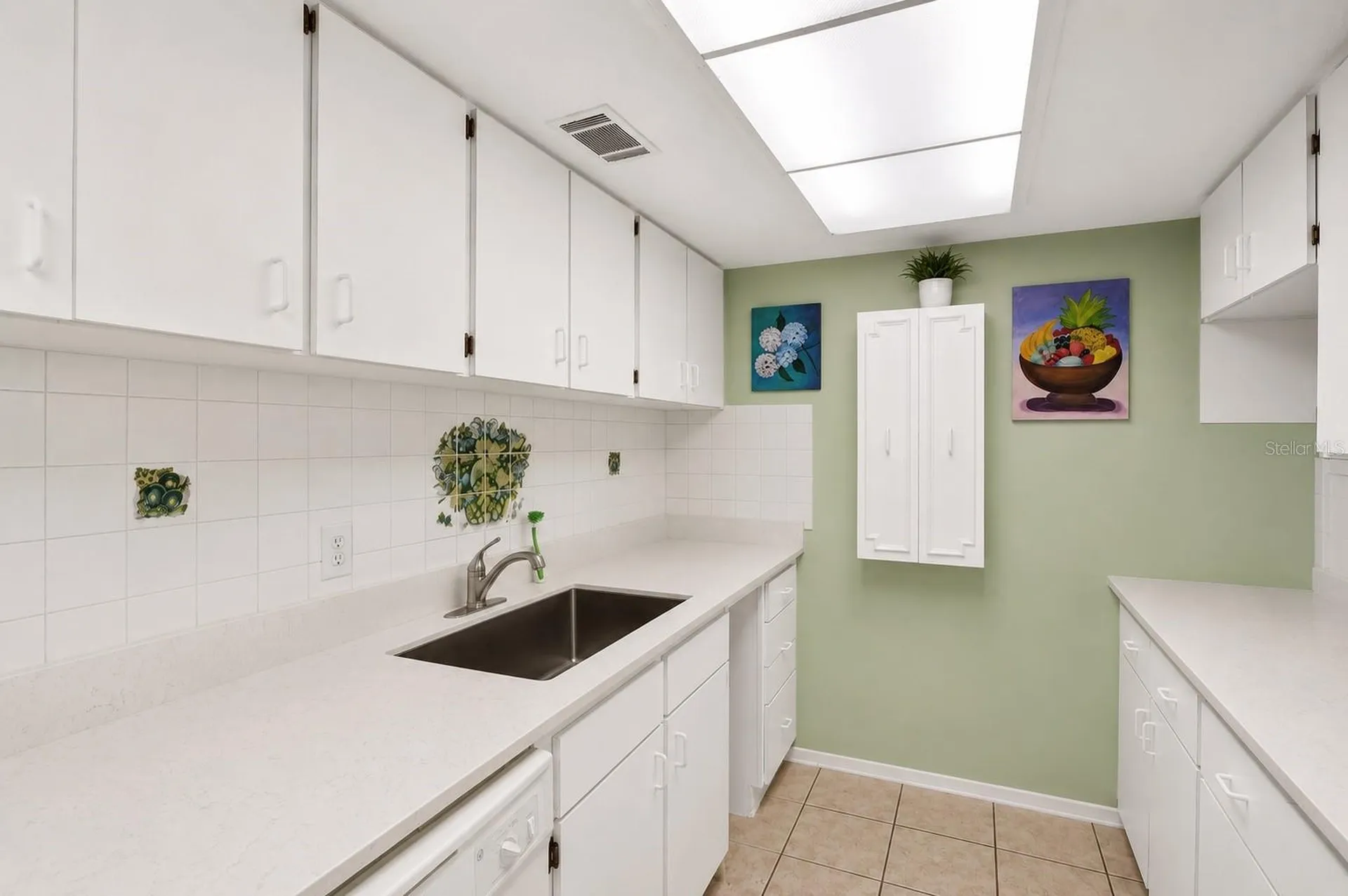 4701 Christa Court Tampa FL 33614