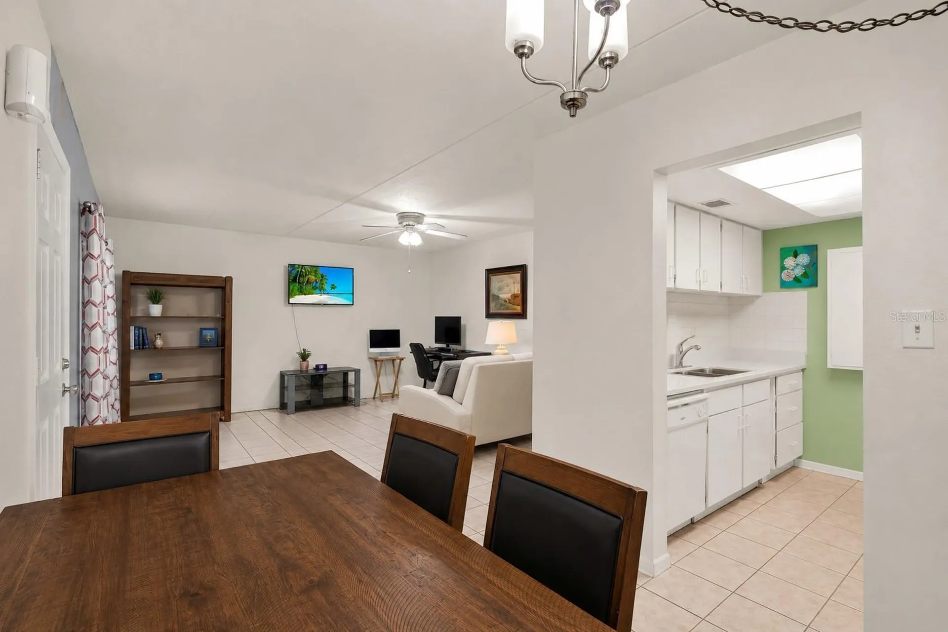 4701 Christa Court Tampa FL 33614