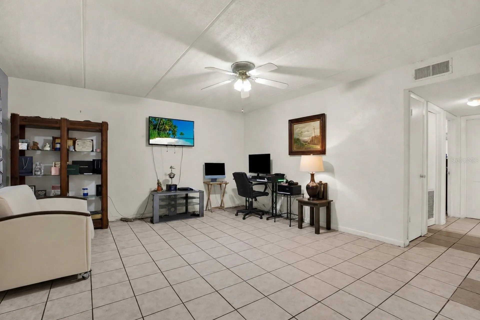 4701 Christa Court Tampa FL 33614