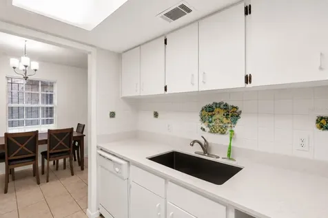 4701 Christa Court Tampa FL 33614