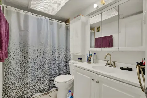4701 Christa Court Tampa FL 33614