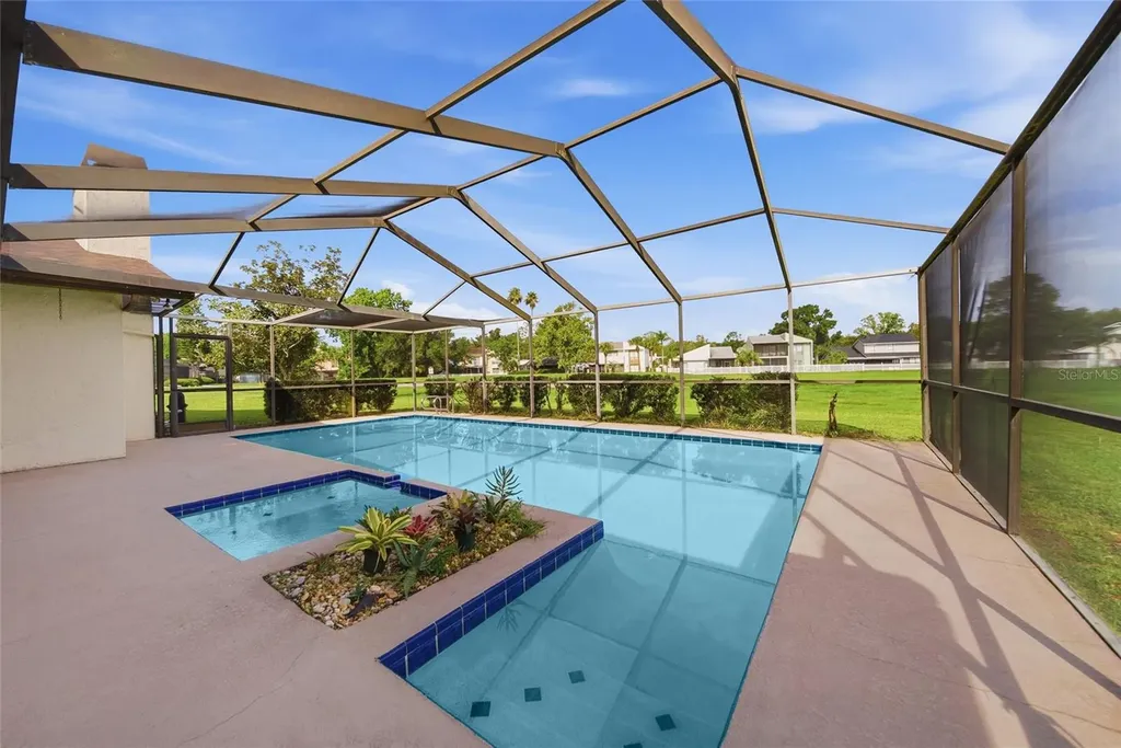16116 W Course Drive Tampa FL 33624