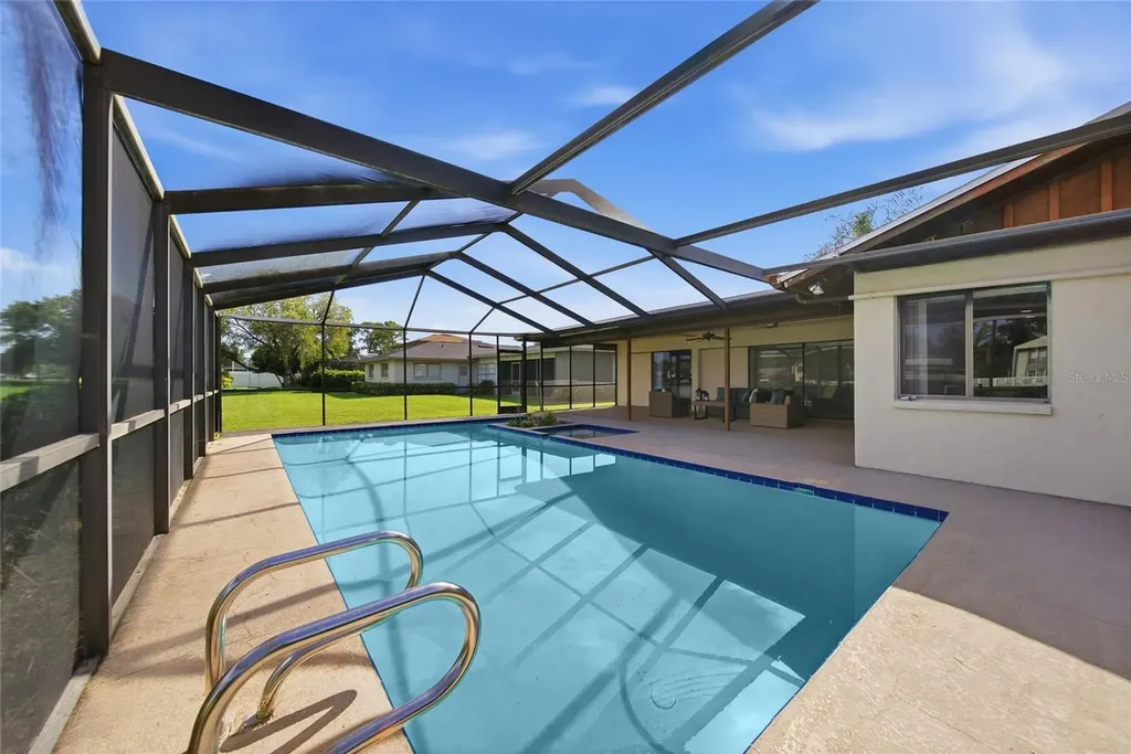 16116 W Course Drive Tampa FL 33624