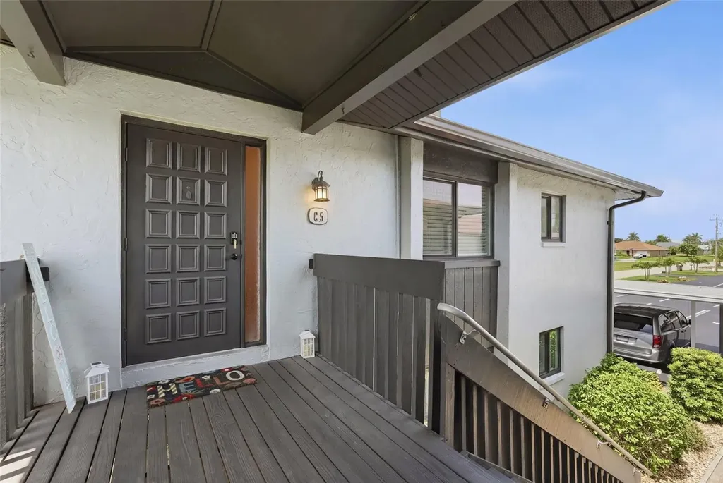4928 Vincennes Street Cape Coral FL 33904