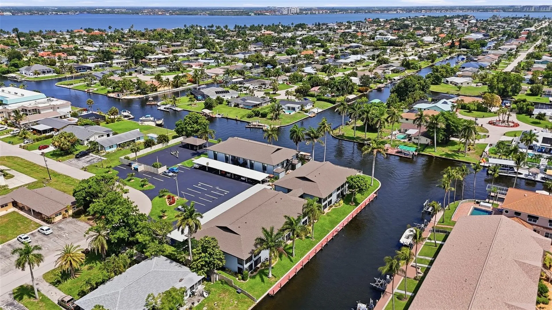 4928 Vincennes Street Cape Coral FL 33904