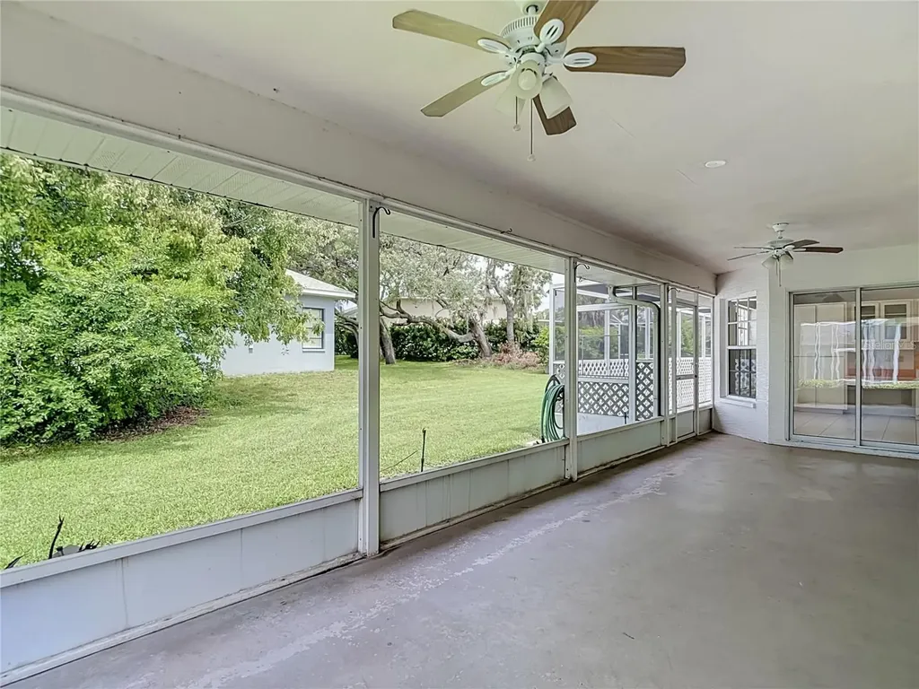 13827 Woodward Drive Hudson FL 34667