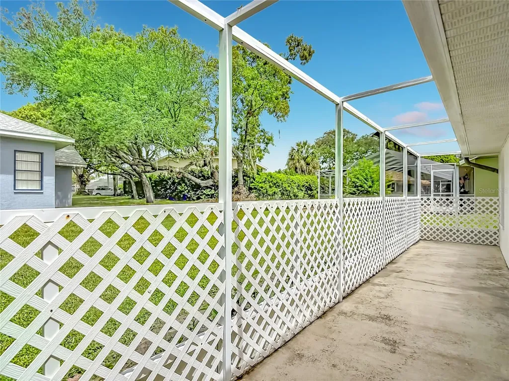 13827 Woodward Drive Hudson FL 34667