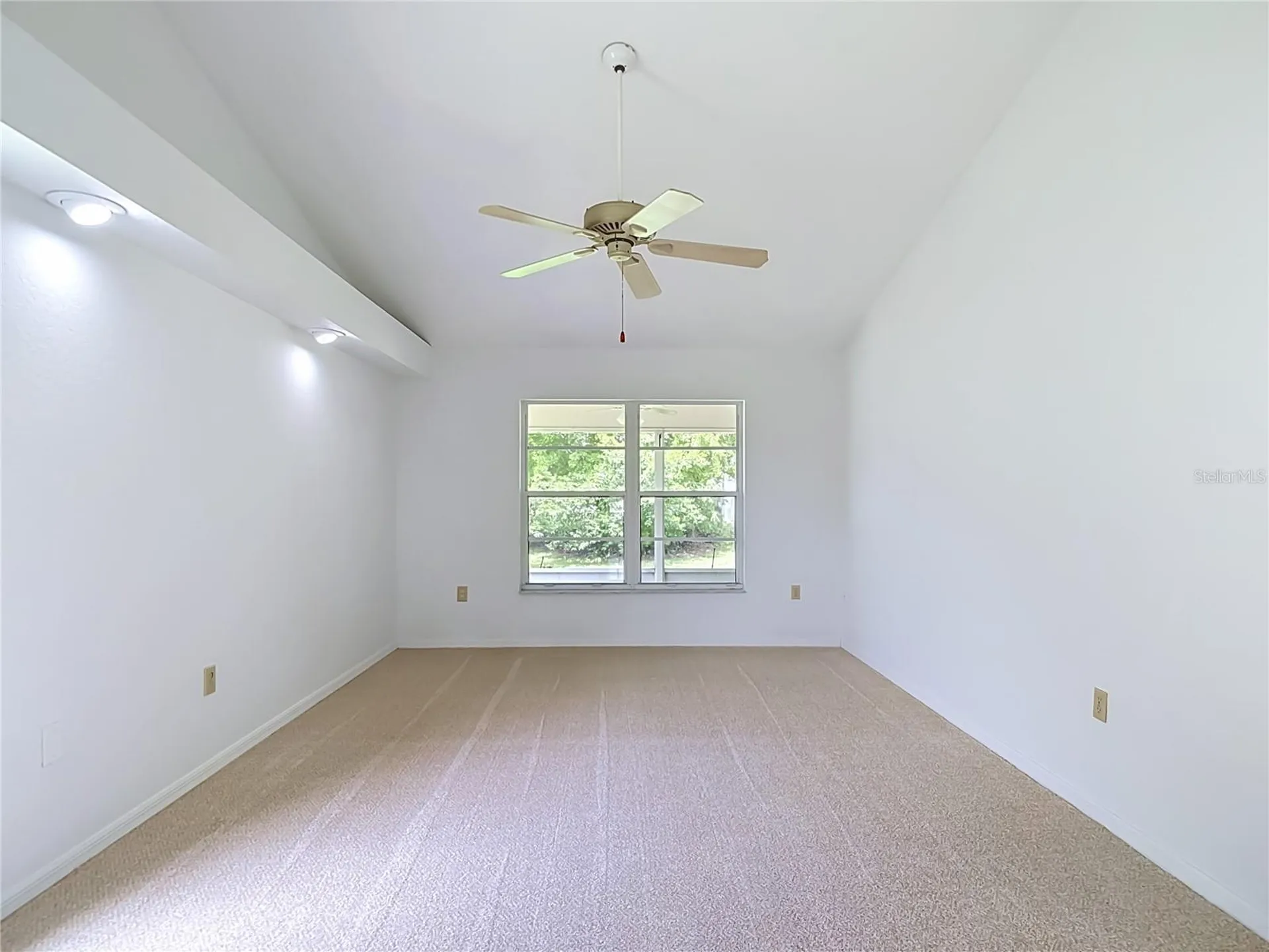13827 Woodward Drive Hudson FL 34667