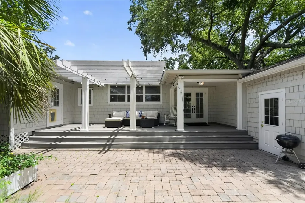 2732 Newark Way Orlando FL 32803