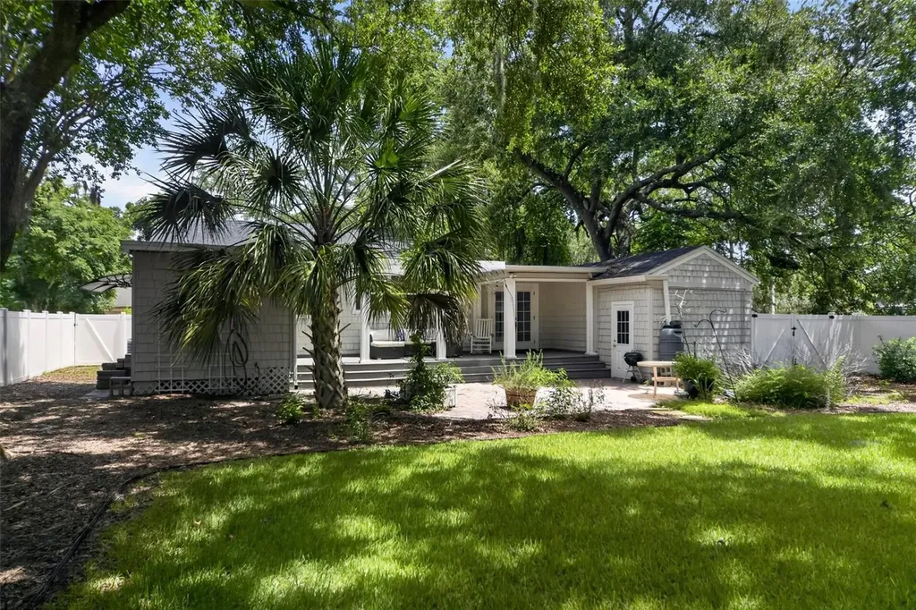 2732 Newark Way Orlando FL 32803