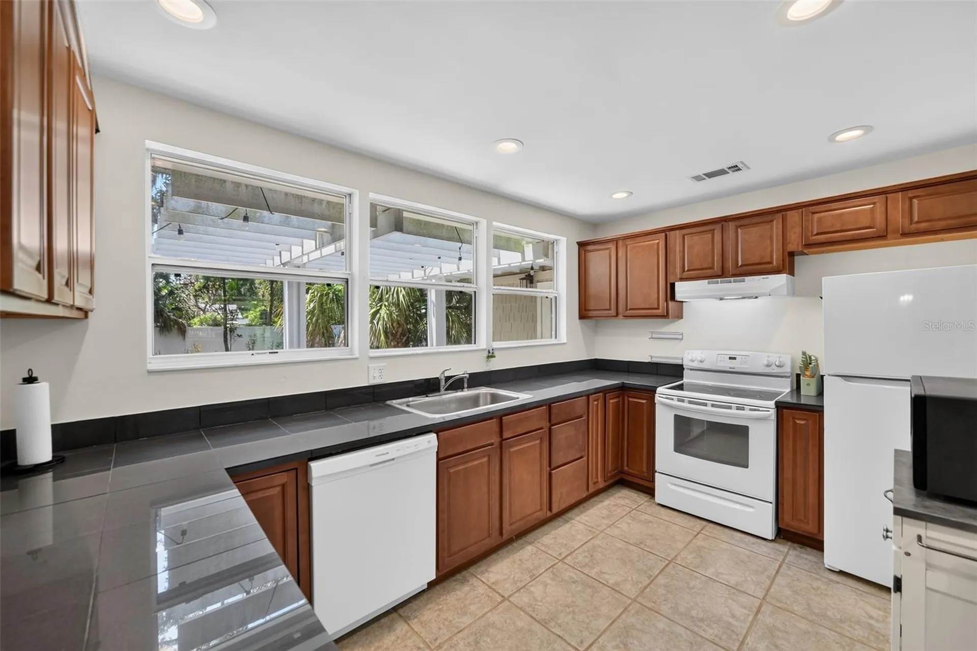 2732 Newark Way Orlando FL 32803