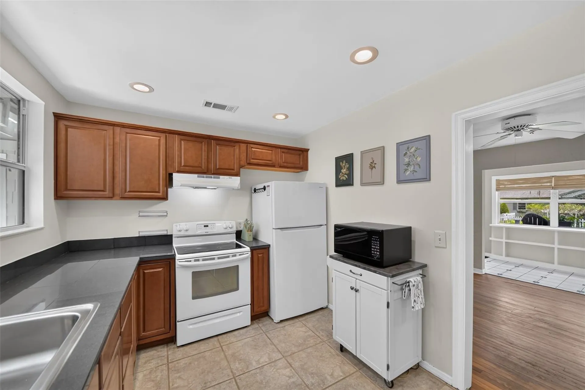 2732 Newark Way Orlando FL 32803