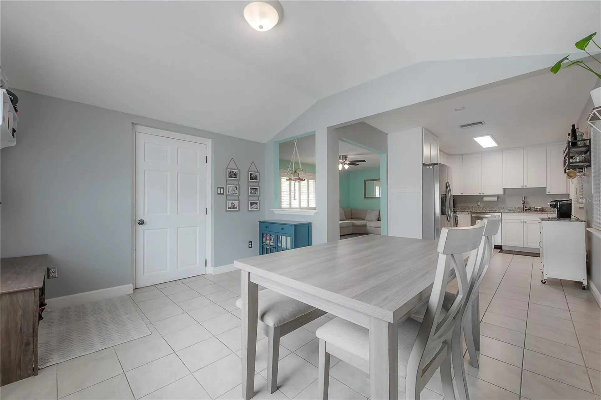 5937 13th Avenue N St Petersburg FL 33710