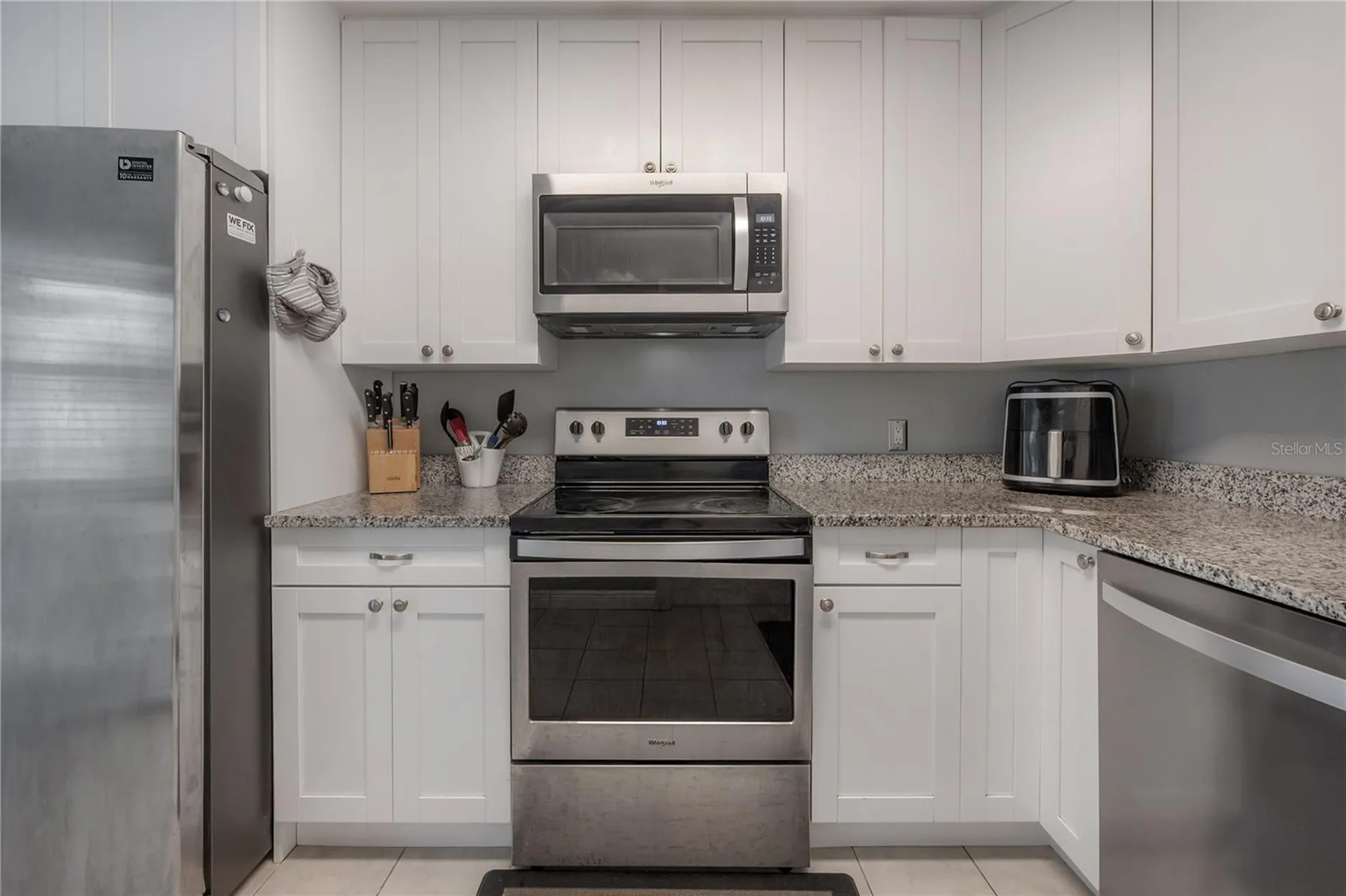 5937 13th Avenue N St Petersburg FL 33710