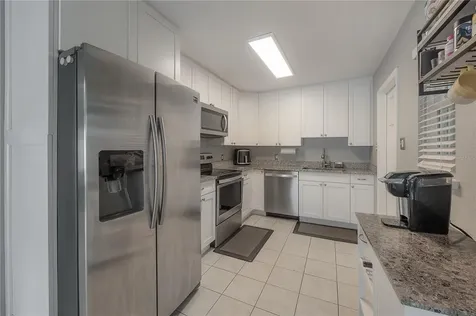 5937 13th Avenue N St Petersburg FL 33710