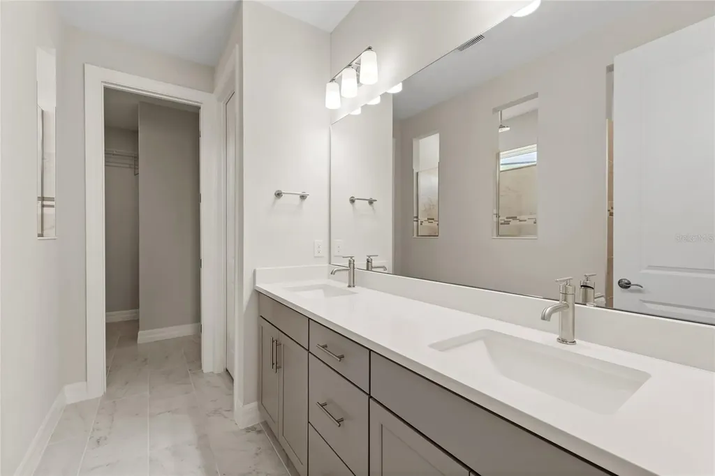 5173 Foothills Preserve Loop Mount Dora FL 32757