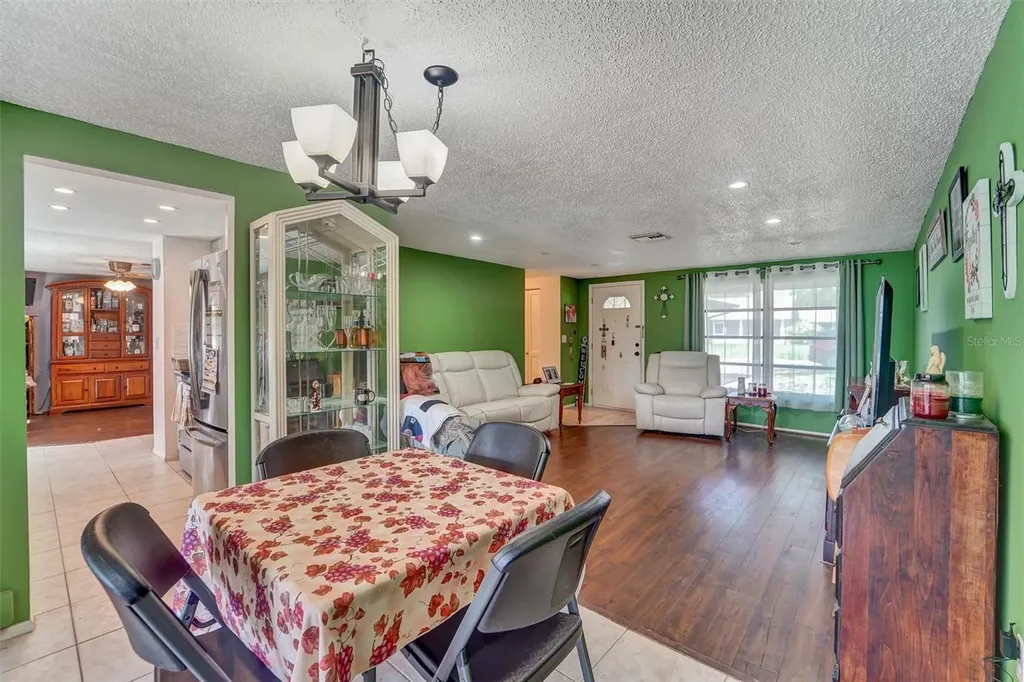 10800 Los Santos Drive Port Richey FL 34668