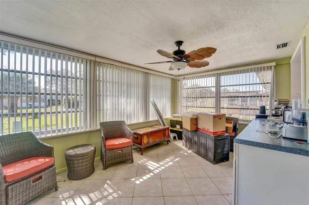 10800 Los Santos Drive Port Richey FL 34668