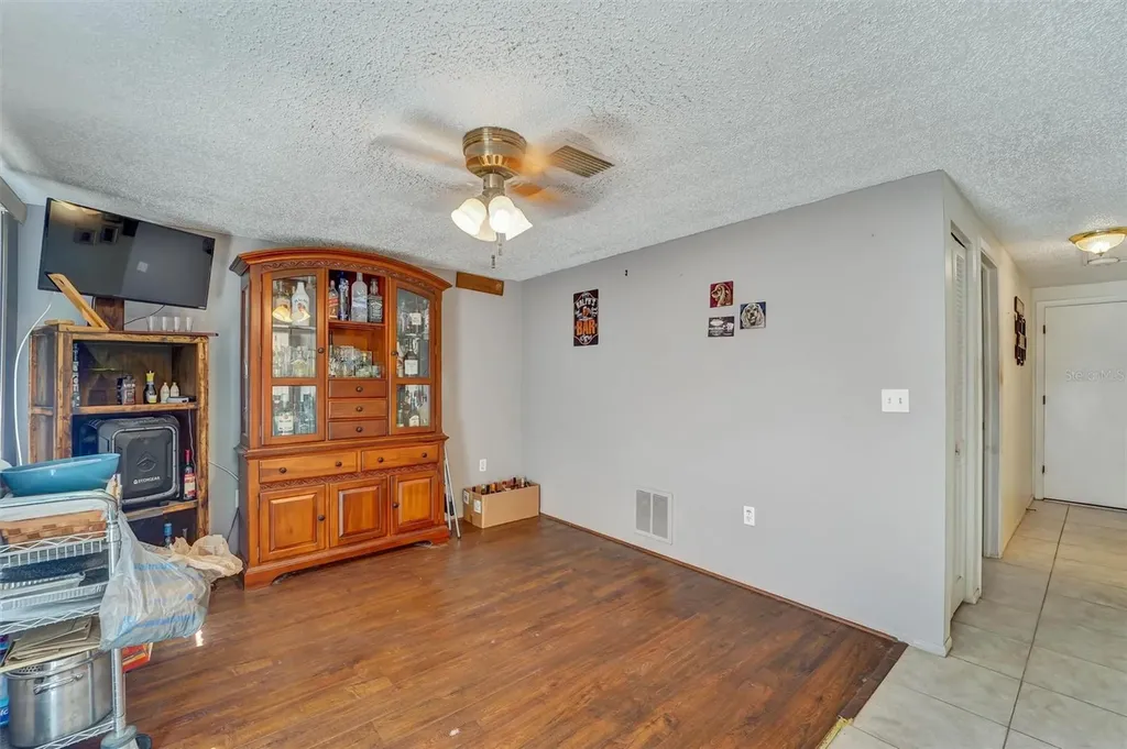 10800 Los Santos Drive Port Richey FL 34668