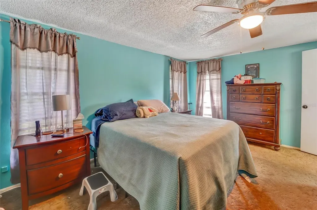 10800 Los Santos Drive Port Richey FL 34668