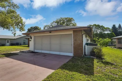 10800 Los Santos Drive Port Richey FL 34668