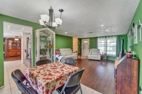 10800 Los Santos Drive Port Richey FL 34668