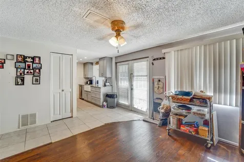 10800 Los Santos Drive Port Richey FL 34668