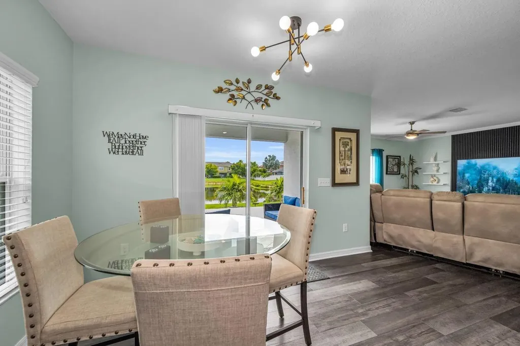 1921 Hawks View Drive Ruskin FL 33570