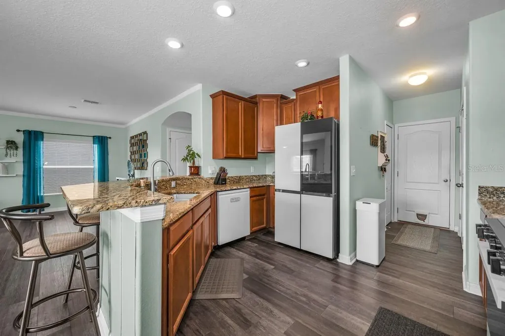1921 Hawks View Drive Ruskin FL 33570