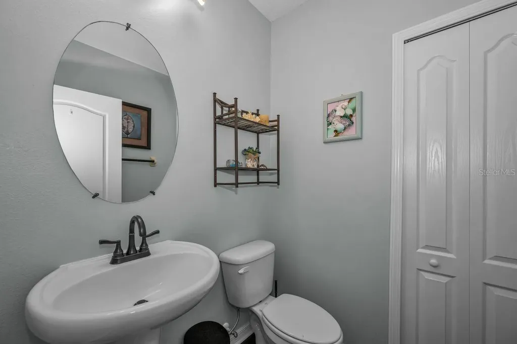 1921 Hawks View Drive Ruskin FL 33570