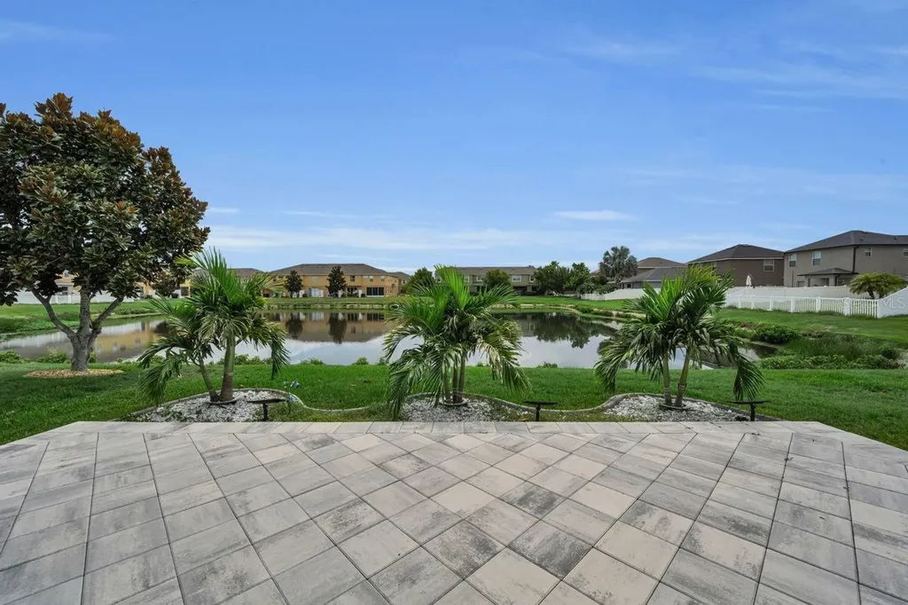 1921 Hawks View Drive Ruskin FL 33570
