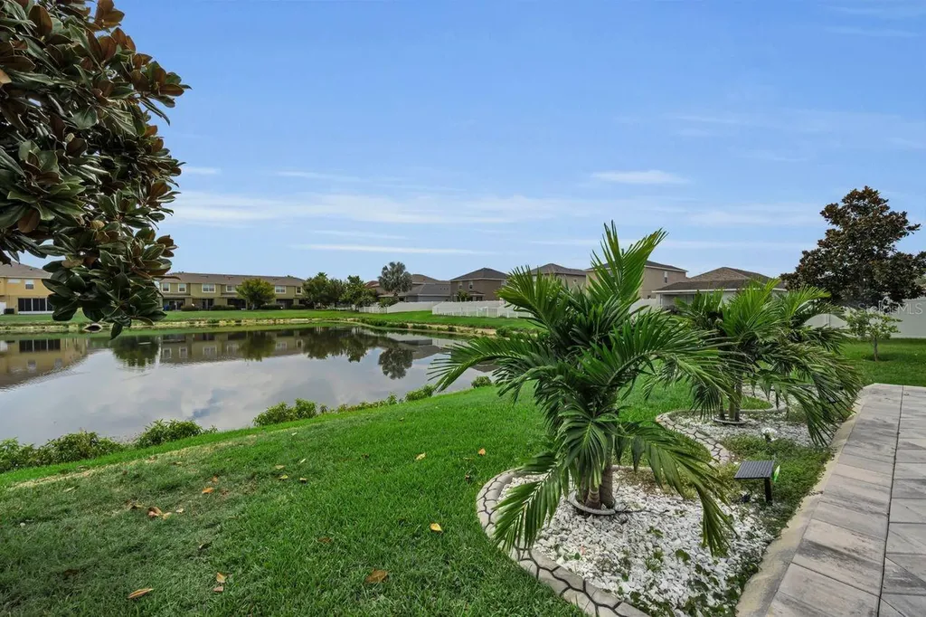 1921 Hawks View Drive Ruskin FL 33570