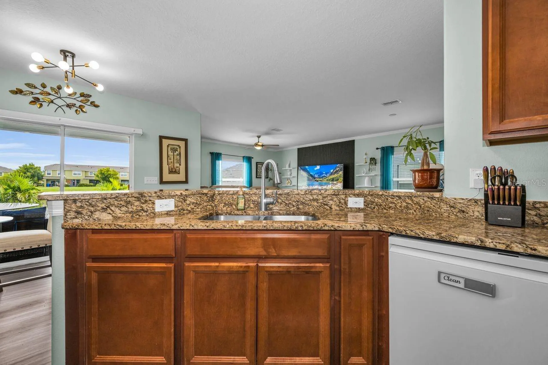 1921 Hawks View Drive Ruskin FL 33570