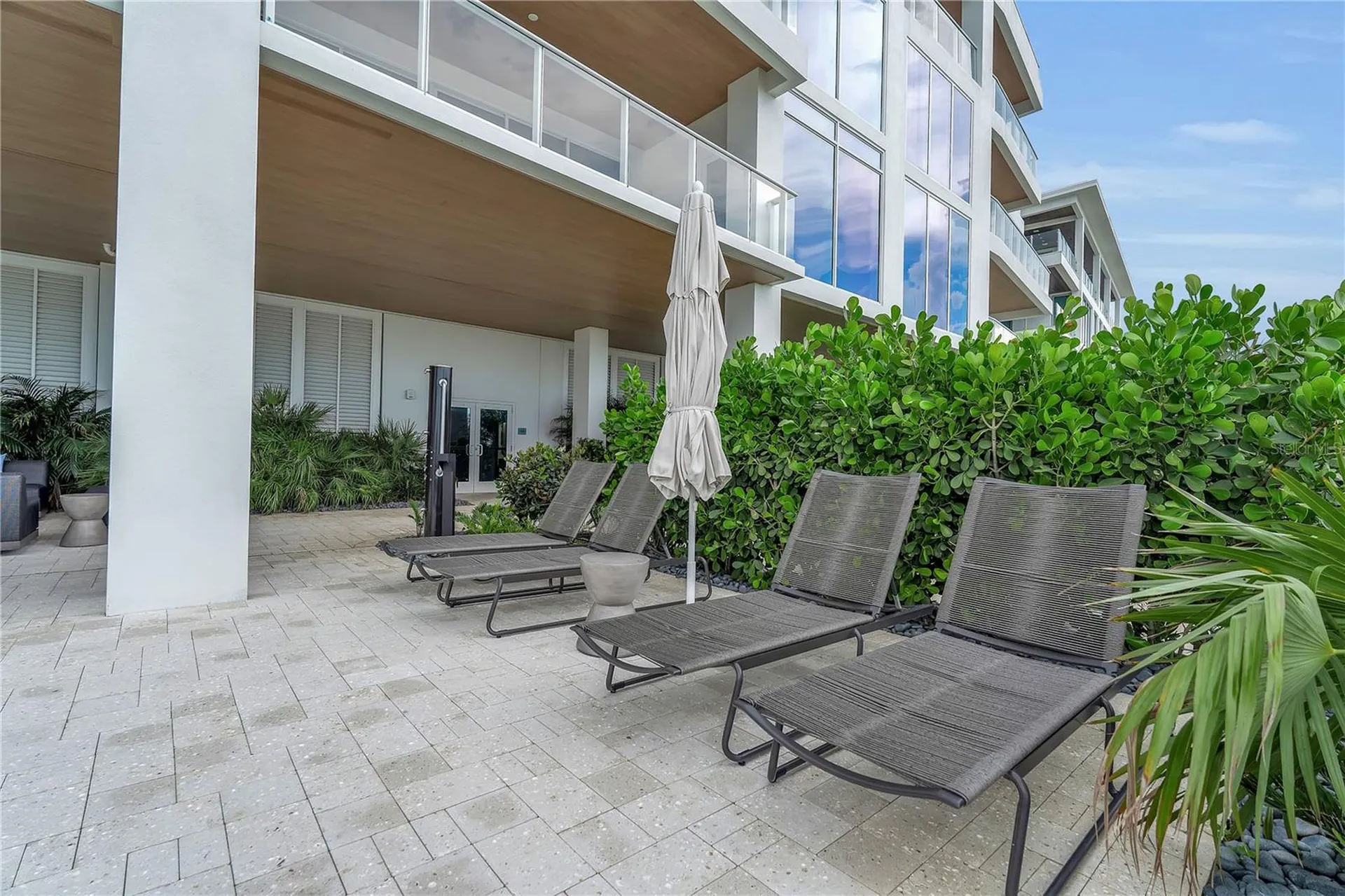 70 Avenida Veneccia Sarasota FL 34242