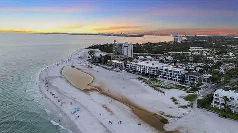 70 Avenida Veneccia Sarasota FL 34242