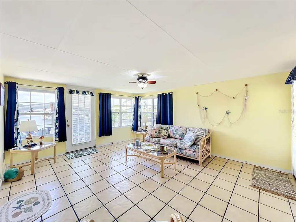 30041 Wausaukee Drive Tavares FL 32778