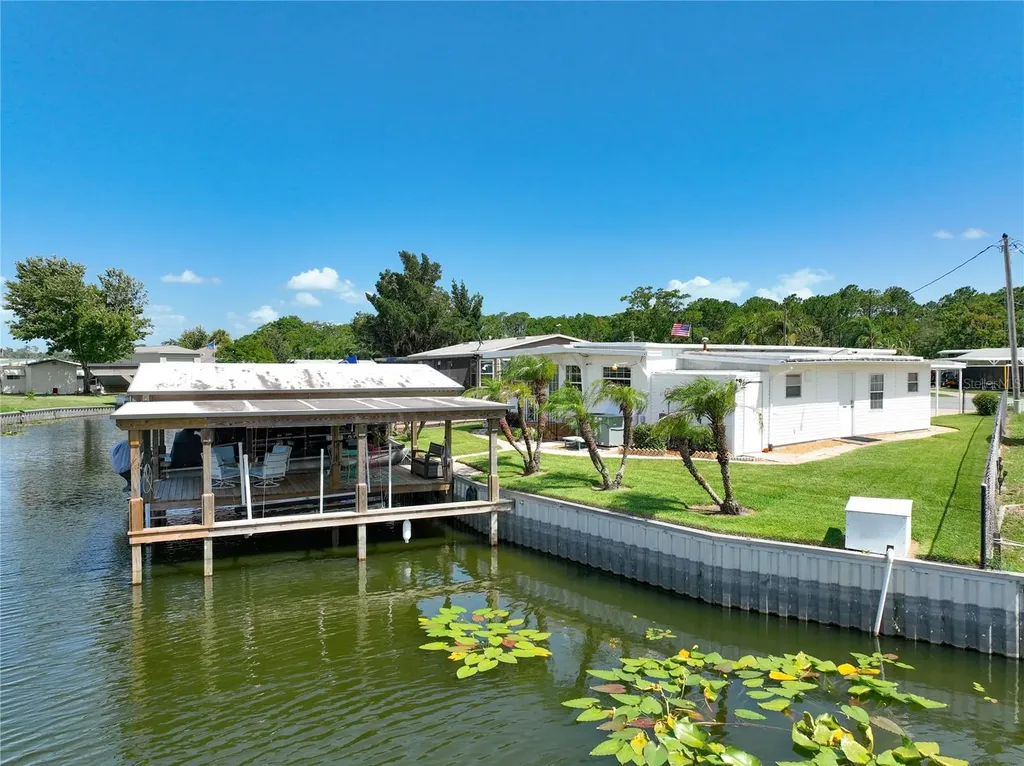 30041 Wausaukee Drive Tavares FL 32778