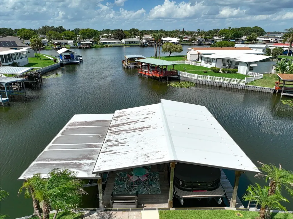 30041 Wausaukee Drive Tavares FL 32778