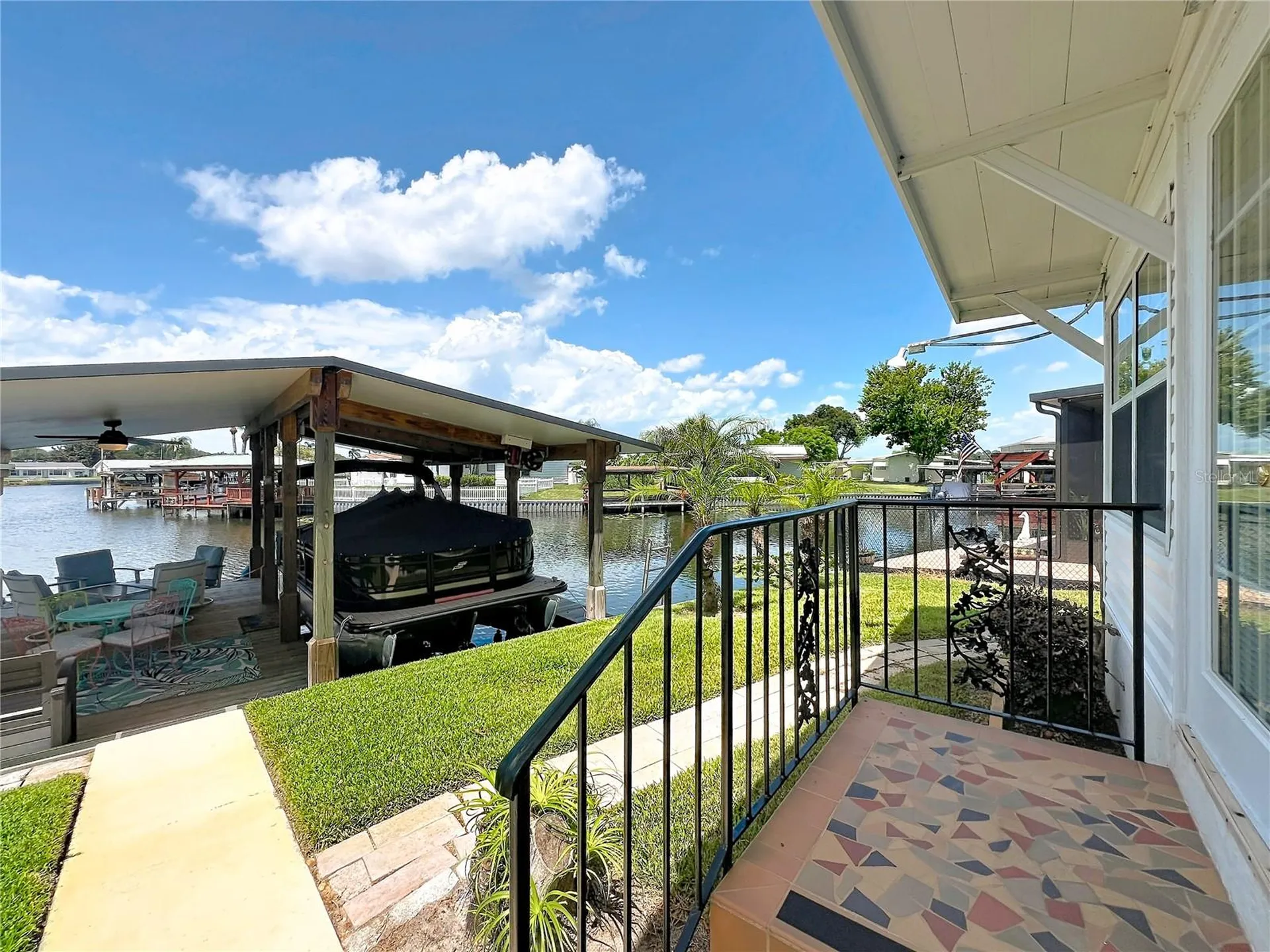30041 Wausaukee Drive Tavares FL 32778