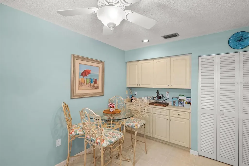 4562 Forest Wood Trail Sarasota FL 34241
