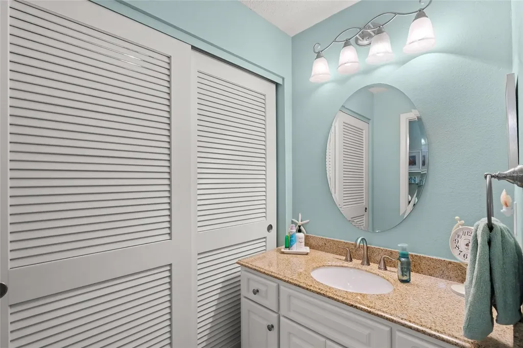 4562 Forest Wood Trail Sarasota FL 34241